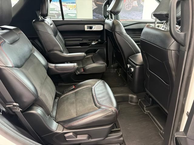 Certified 2023 Ford Explorer ST w/ Technology Package AWD/4WD image 12