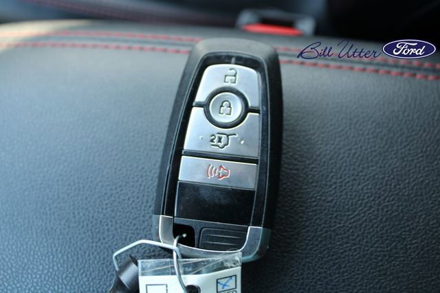 Certified 2024 Ford Escape ST-Line image 25