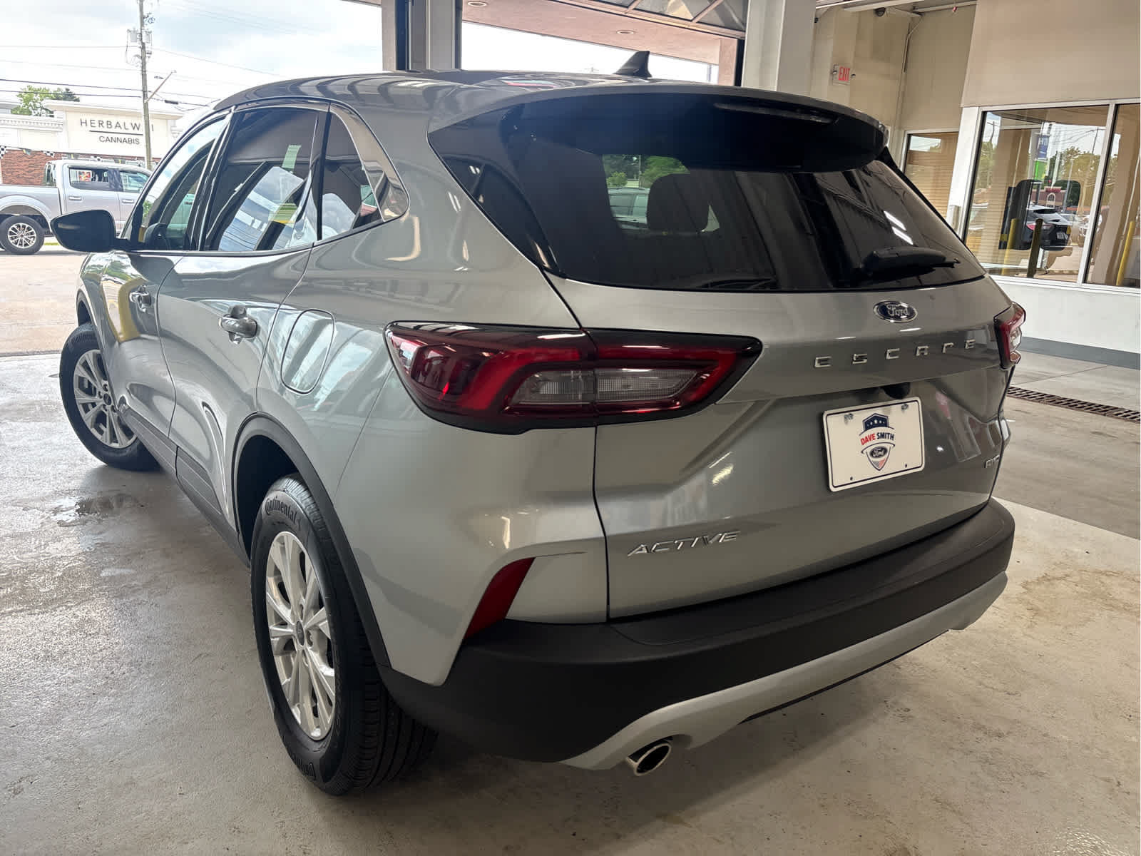 Certified 2024 Ford Escape Active AWD/4WD image 7