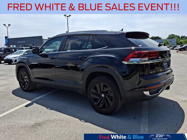 Used 2023 Volkswagen Atlas Cross Sport SE AWD/4WD image 7