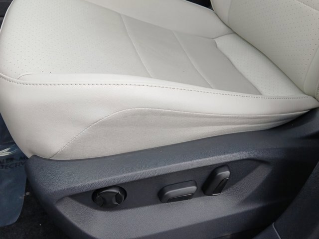 Used 2019 Volkswagen Tiguan SE w/ Panoramic Sunroof Package AWD/4WD image 20