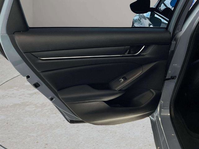 Used 2022 Honda Accord Sport image 18
