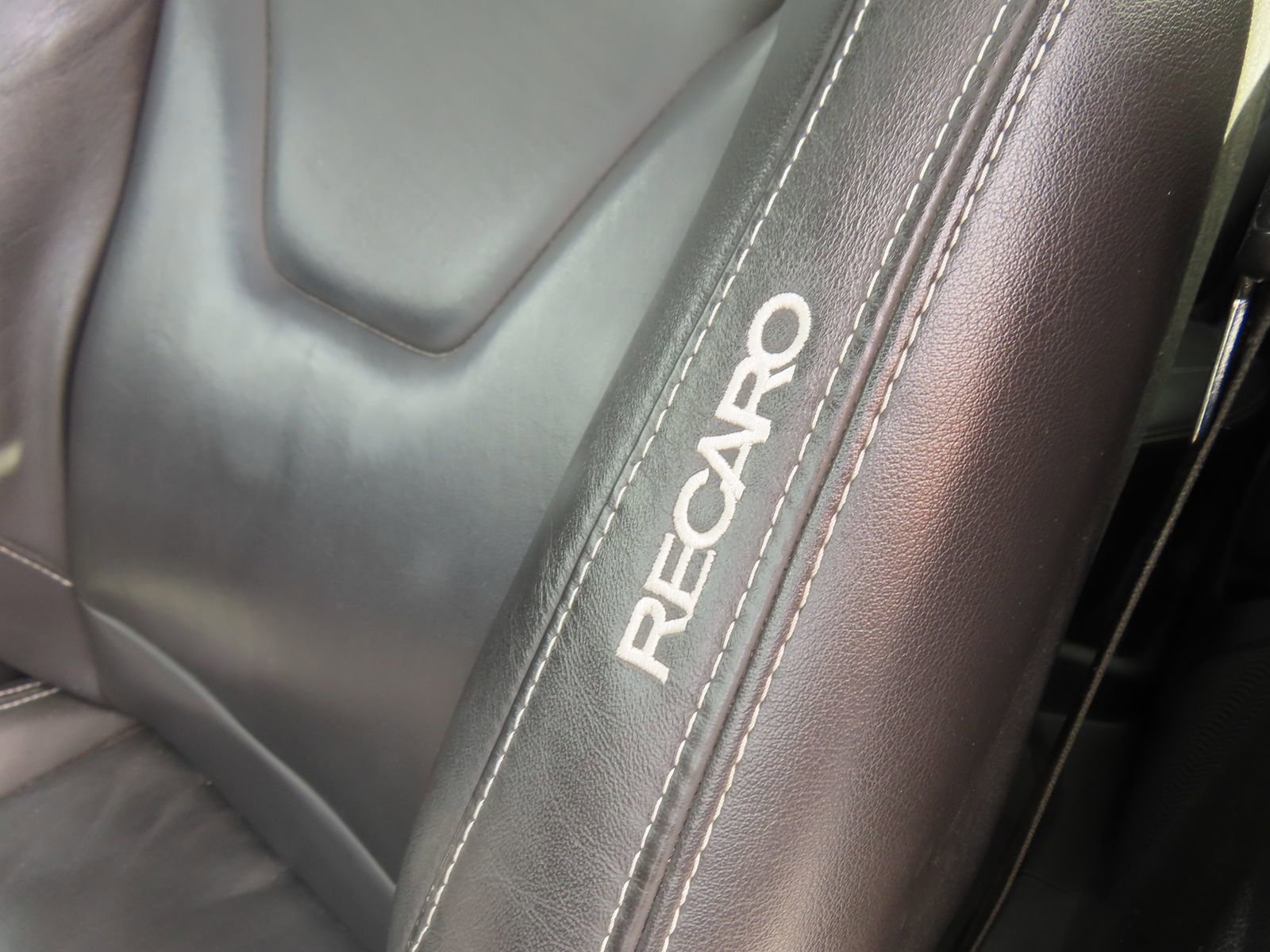 Certified 2017 Ford Focus ST w/ Equipment Group 402A image 34