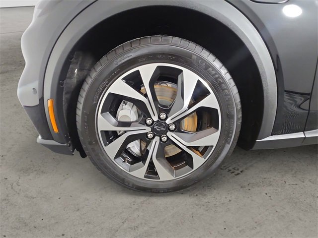 Certified 2024 Ford Mustang Mach-E Select w/ Comfort Package Lite image 14