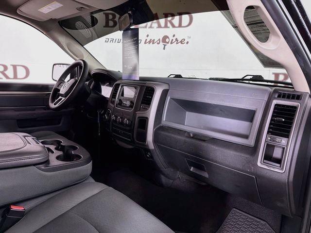 Used 2017 RAM 1500 Express RWD image 27