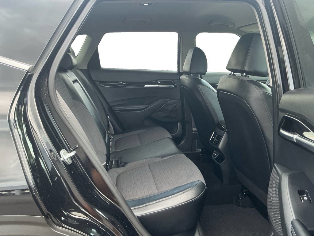 Used 2023 Kia Seltos S w/ Navigation Package FWD image 23