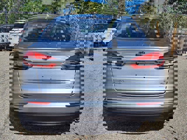 Certified 2020 Ford Fusion SE image 2