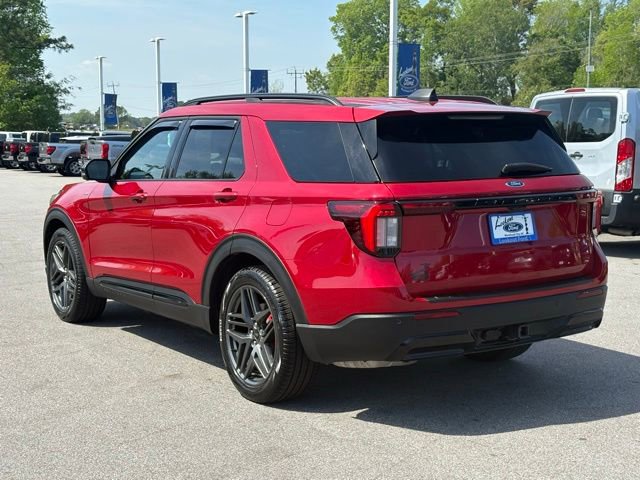 Certified 2025 Ford Explorer ST-Line w/ Premium Package image 3