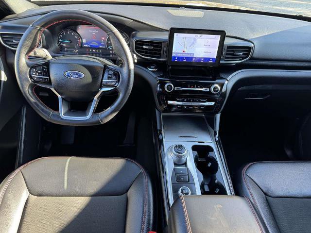 Certified 2023 Ford Explorer ST-Line image 13