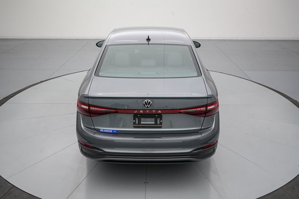 Used 2025 Volkswagen Jetta Sport FWD image 5