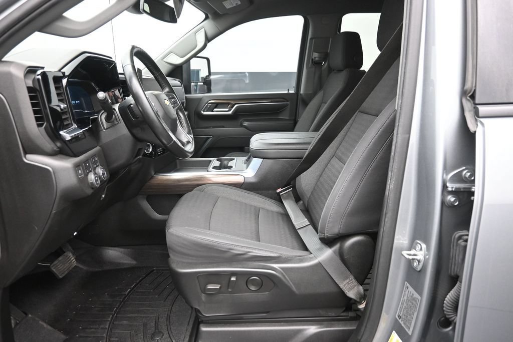 Used 2024 Chevrolet Silverado 2500 LT w/ All Star Edition AWD/4WD image 20