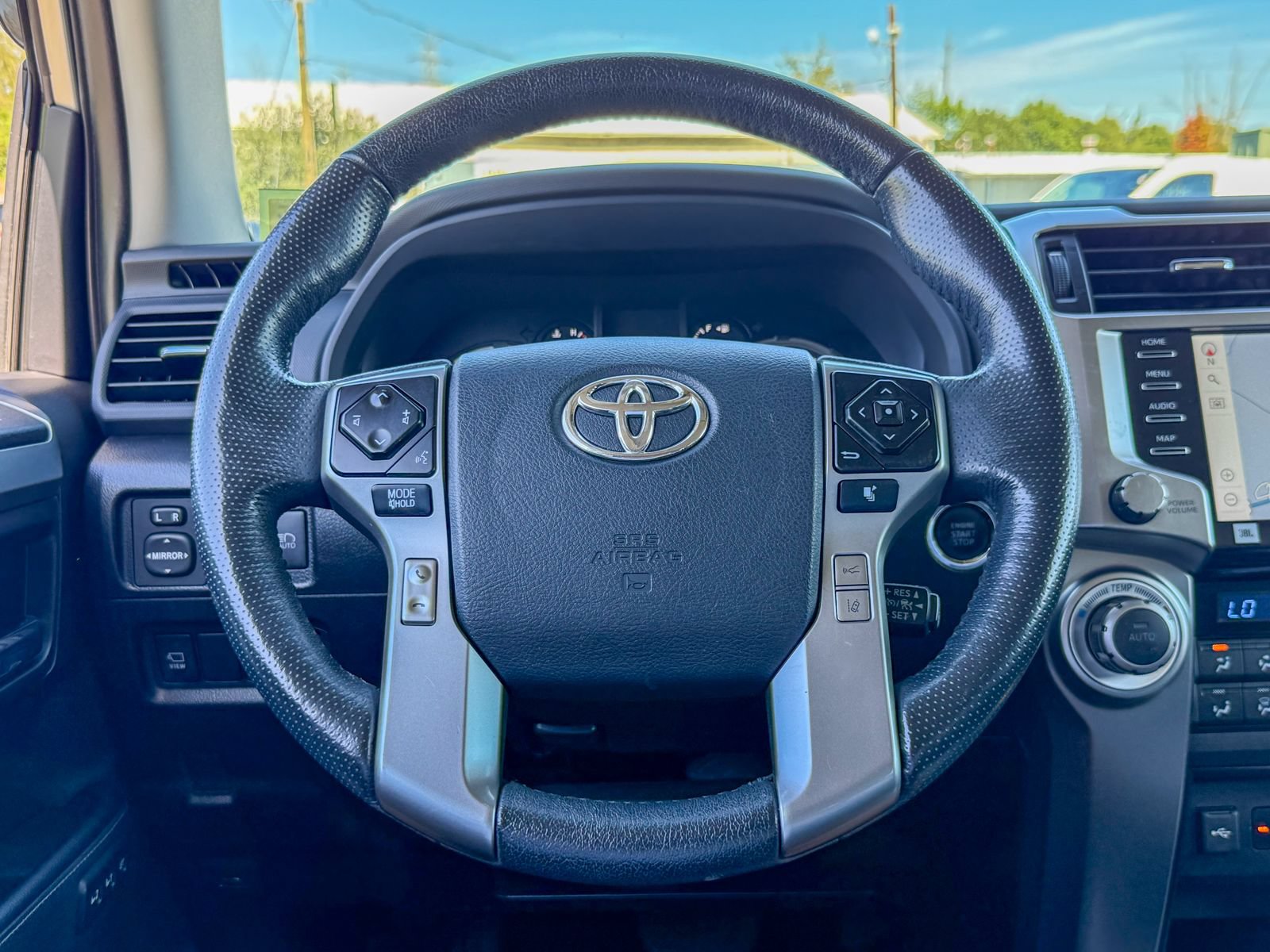 Used 2023 Toyota 4Runner Limited AWD/4WD image 32