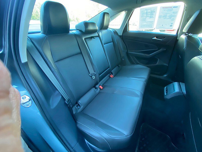 Used 2020 Volkswagen Jetta SEL FWD image 37