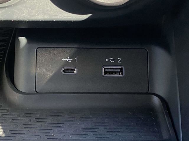 Used 2024 Nissan Z Performance w/ Floor Mat Package image 30