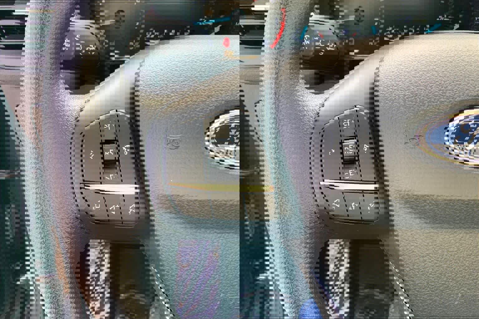 Certified 2020 Ford Escape SE image 21