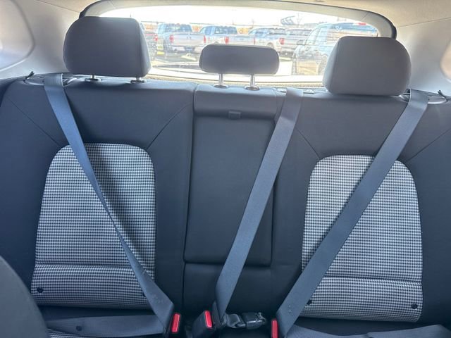 Used 2019 Hyundai Kona SE FWD image 18