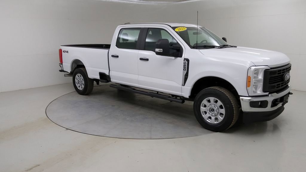 Certified 2023 Ford F250 XL w/ XL Chrome Package image 10