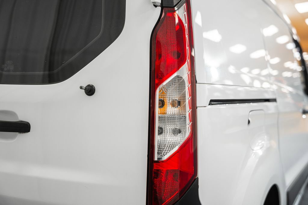 Certified 2022 Ford Transit Connect XL image 7