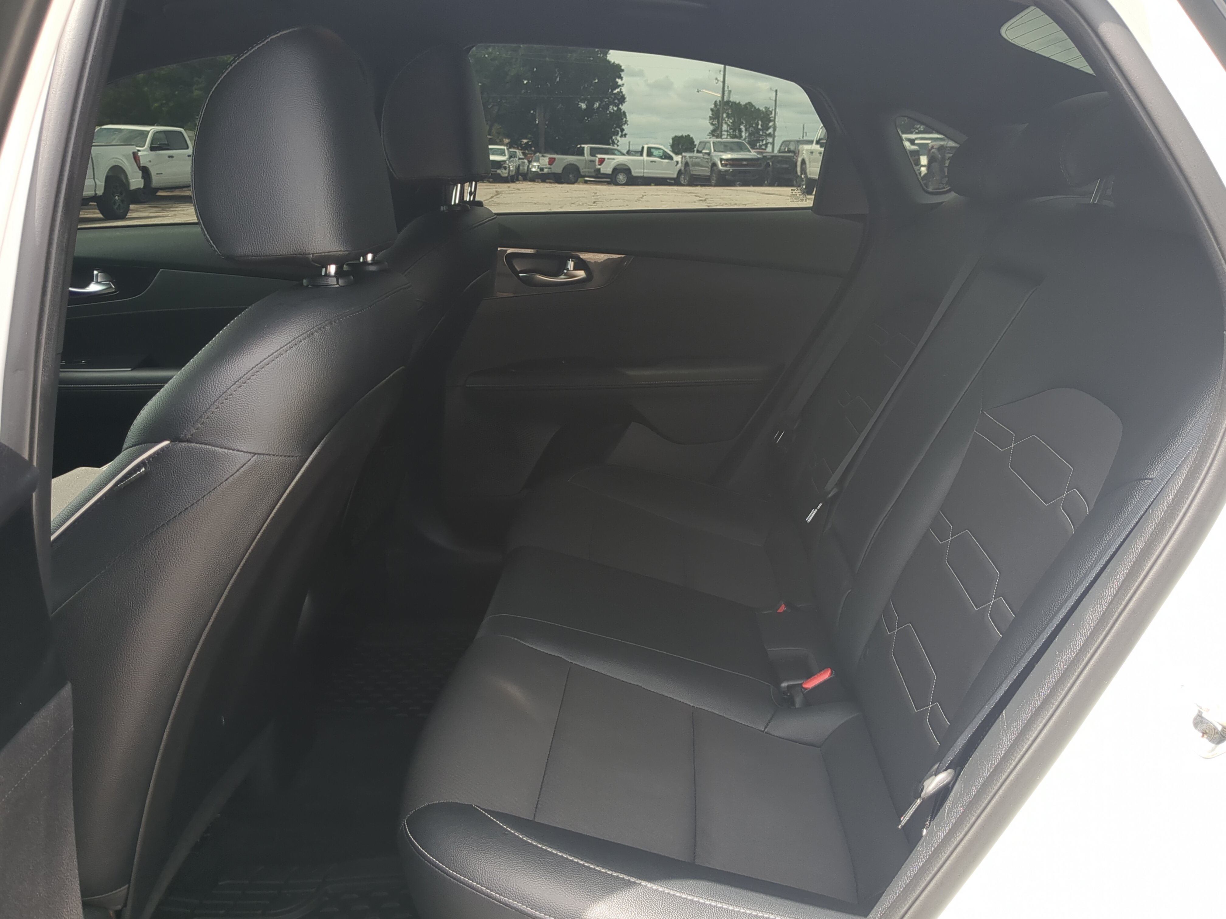 Used 2021 Kia Forte GT-Line FWD image 11