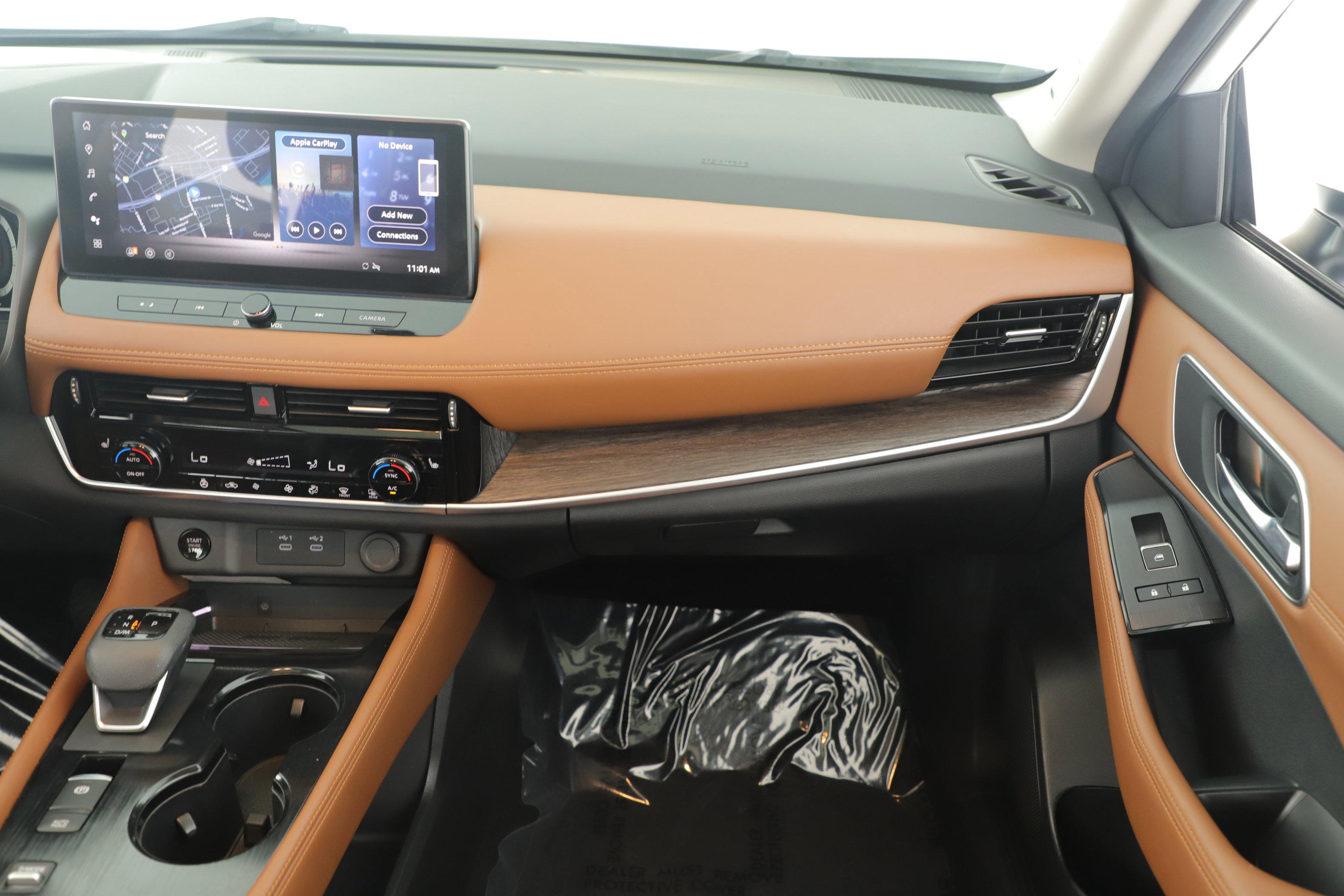 Used 2024 Nissan Rogue Platinum image 21