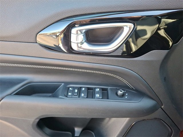 Used 2022 Jeep Compass Altitude image 12