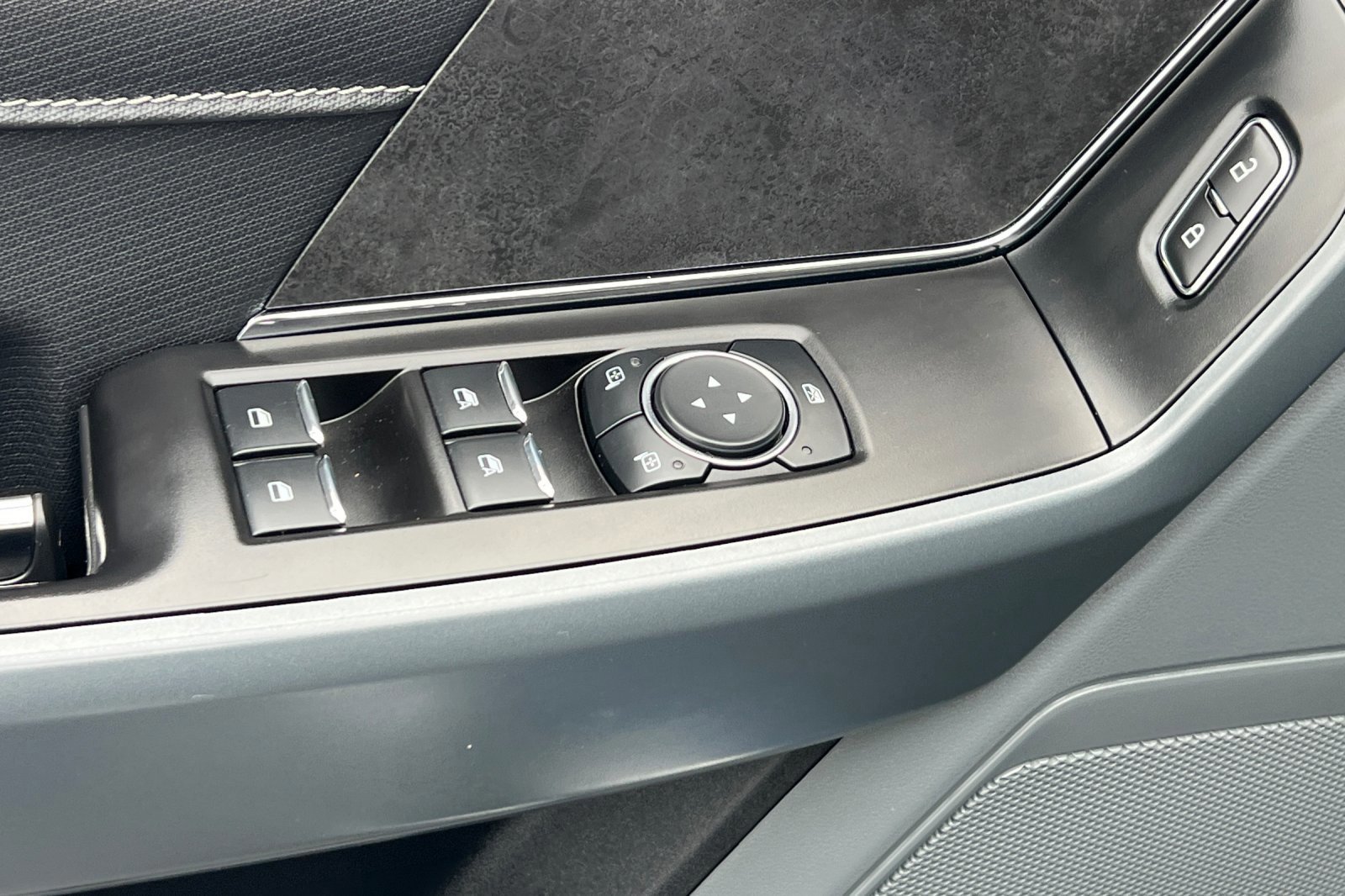 Certified 2024 Ford F150 XLT w/ Mobile Office Package image 11