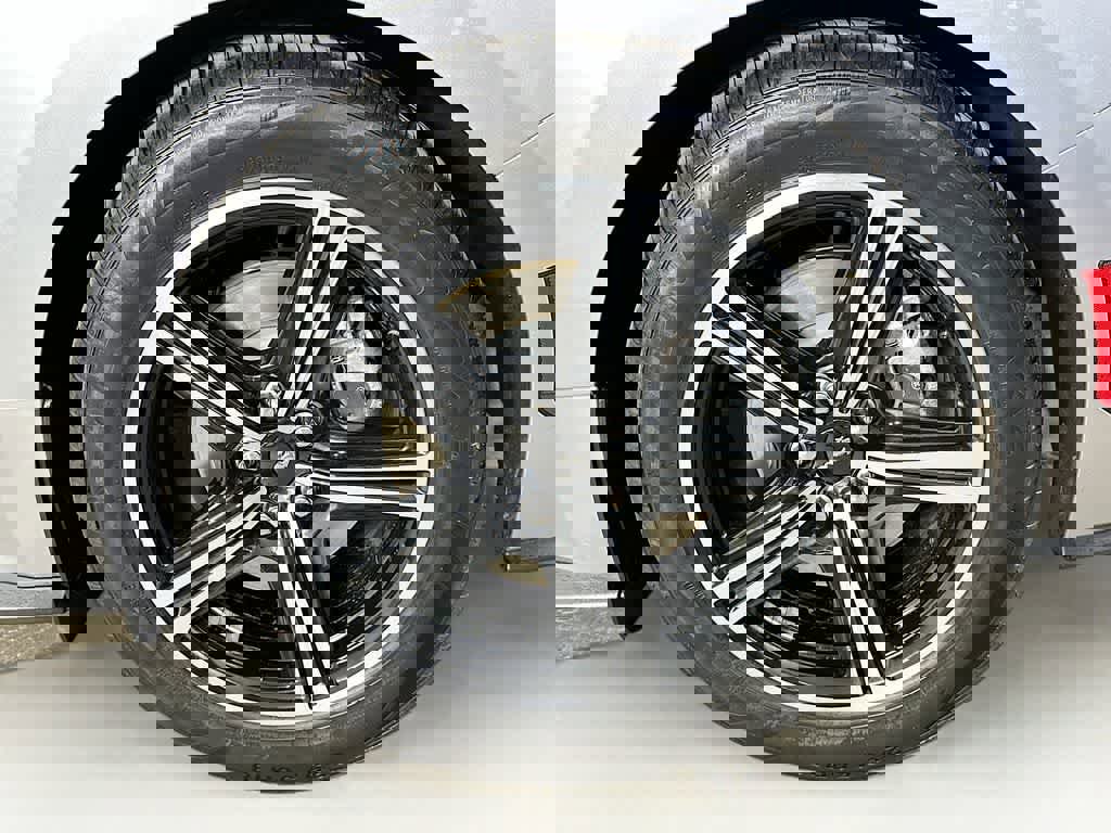 Certified 2024 Ford Mustang Premium image 7