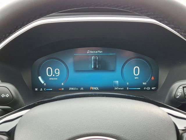 Certified 2023 Ford Escape Platinum w/ Premium Technology Package image 22