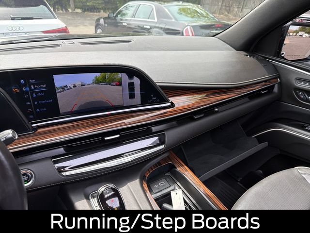 Used 2024 Cadillac Escalade ESV Premium Luxury w/ Performance Package AWD/4WD image 17