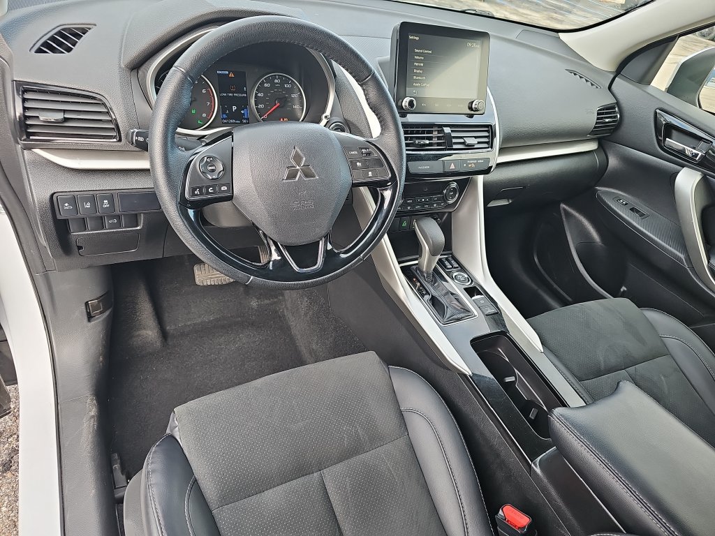 Used 2025 Mitsubishi Eclipse Cross AWD image 16