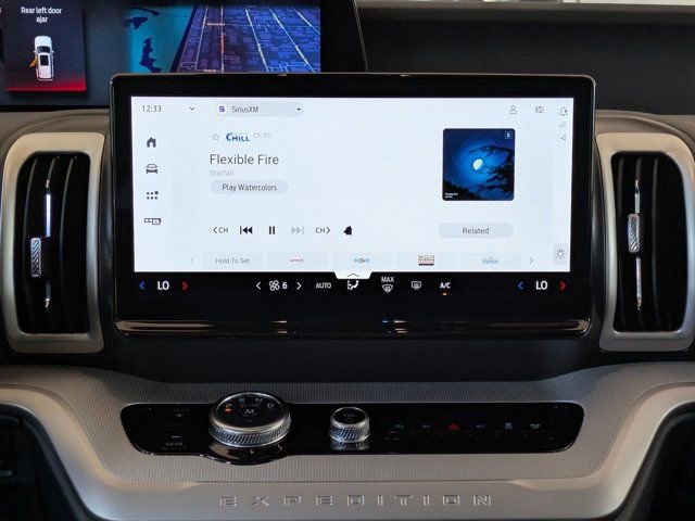 Certified 2025 Ford Expedition Active image 15