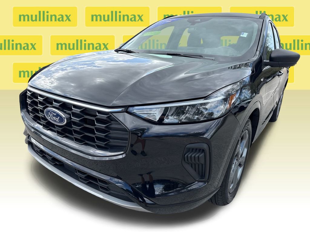 Certified 2024 Ford Escape ST-Line w/ Tech Pack #1 image 5