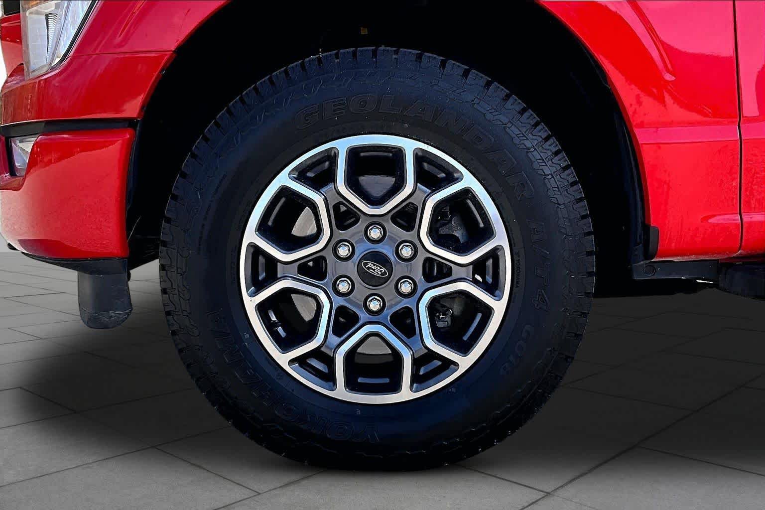 Certified 2021 Ford F150 XL w/ STX Appearance Package AWD/4WD image 11
