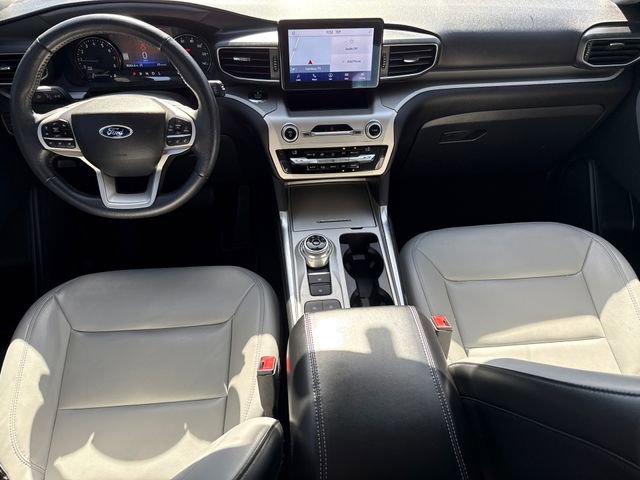Certified 2021 Ford Explorer XLT w/ Equipment Group 202A image 10