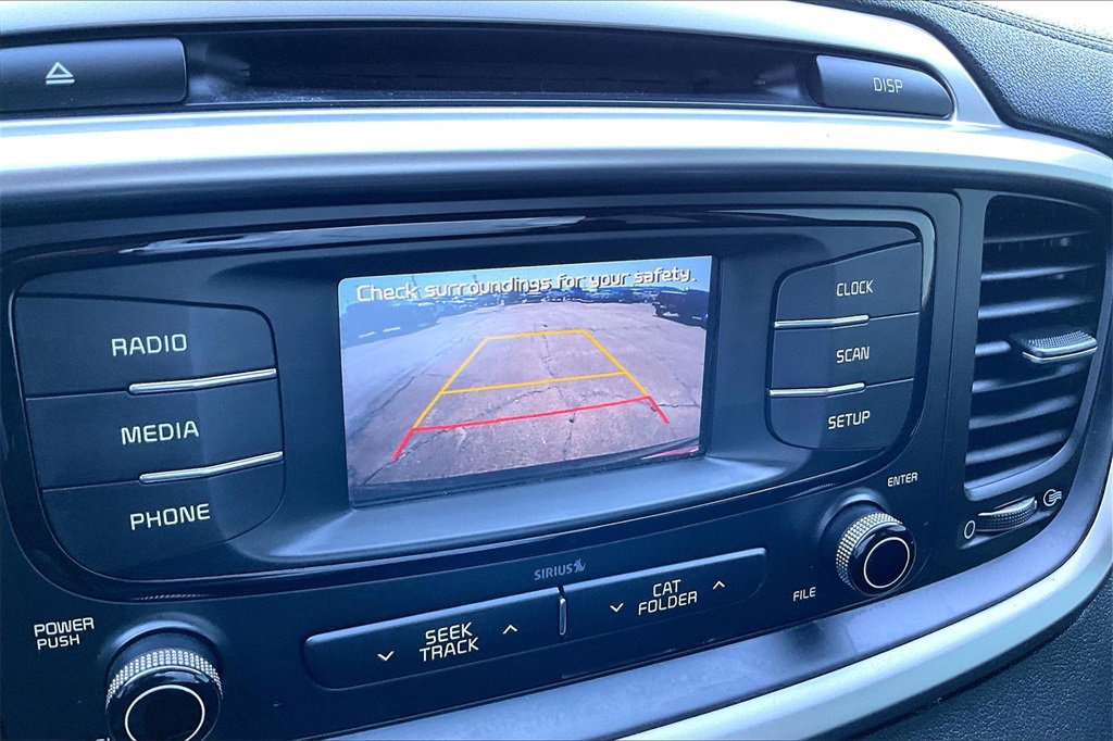 Used 2018 Kia Sorento LX image 13