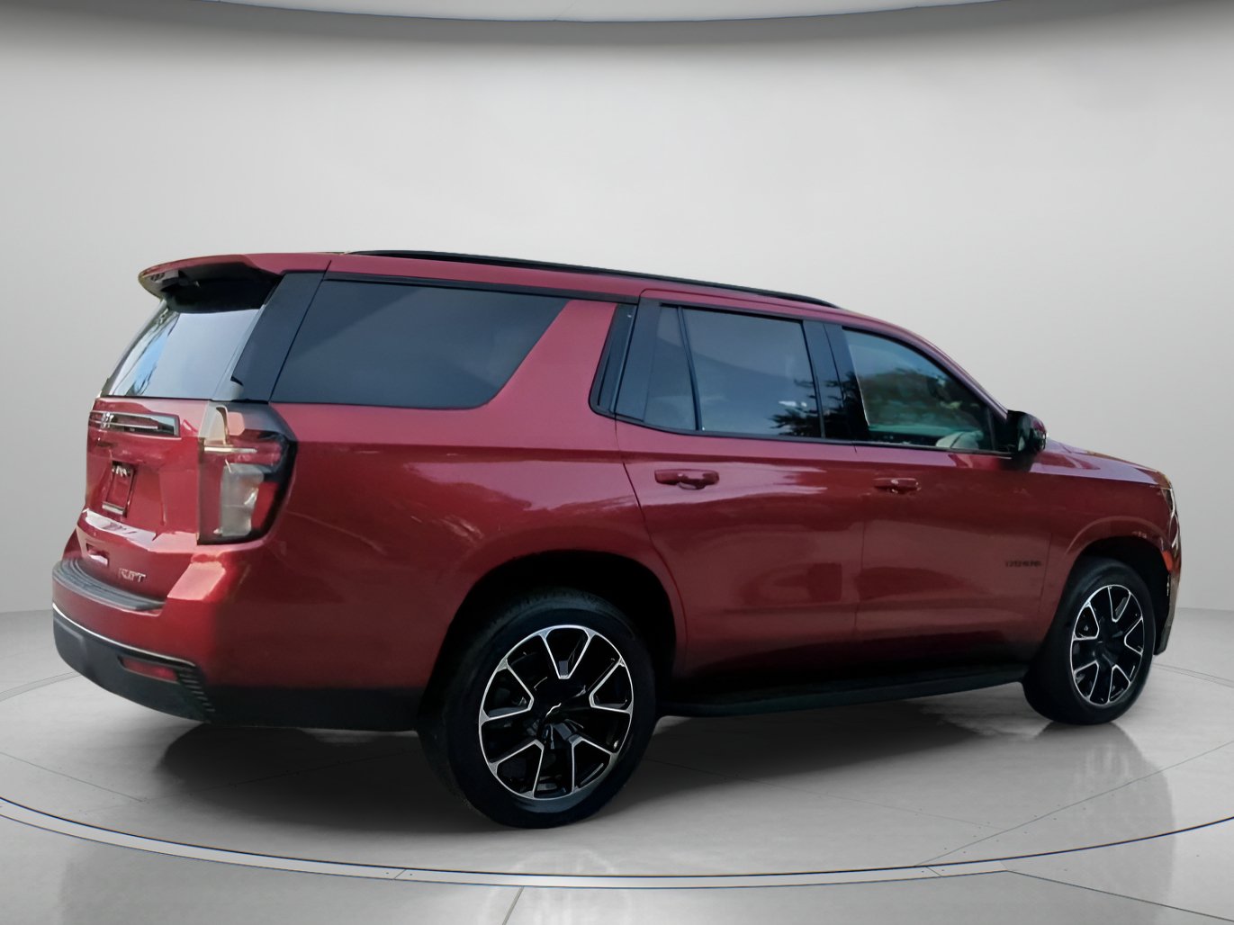 Used 2024 Chevrolet Tahoe RST w/ Luxury Package RWD image 29