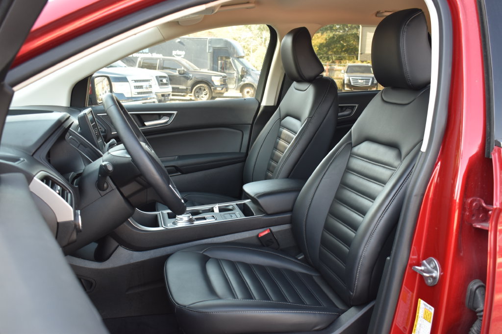 Certified 2024 Ford Edge SEL w/ Convenience Package AWD/4WD image 7