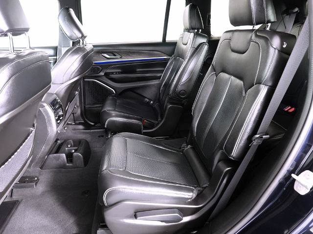 Used 2023 Jeep Grand Cherokee L Overland AWD/4WD image 14