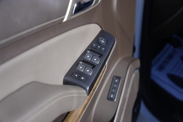 Used 2018 GMC Yukon Denali image 28