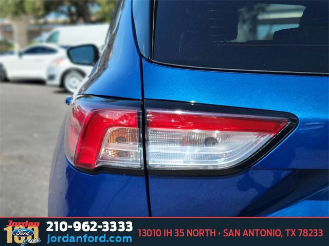 Certified 2022 Ford Escape SEL w/ Technology Package image 10