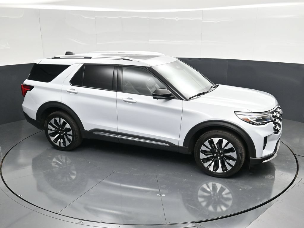 Certified 2025 Ford Explorer Platinum w/ LUX Leather Package AWD/4WD image 41