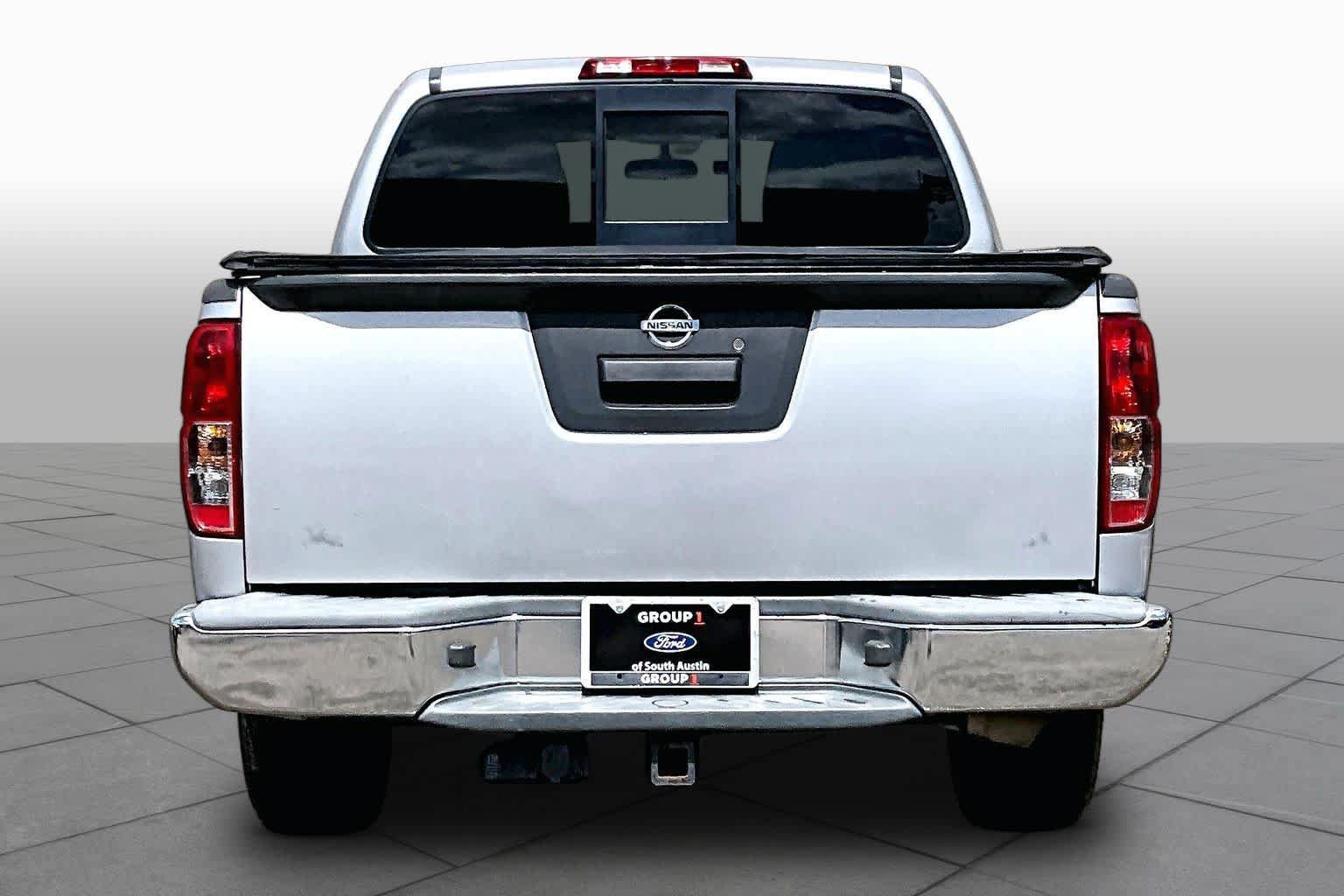 Used 2019 Nissan Frontier SV RWD image 5