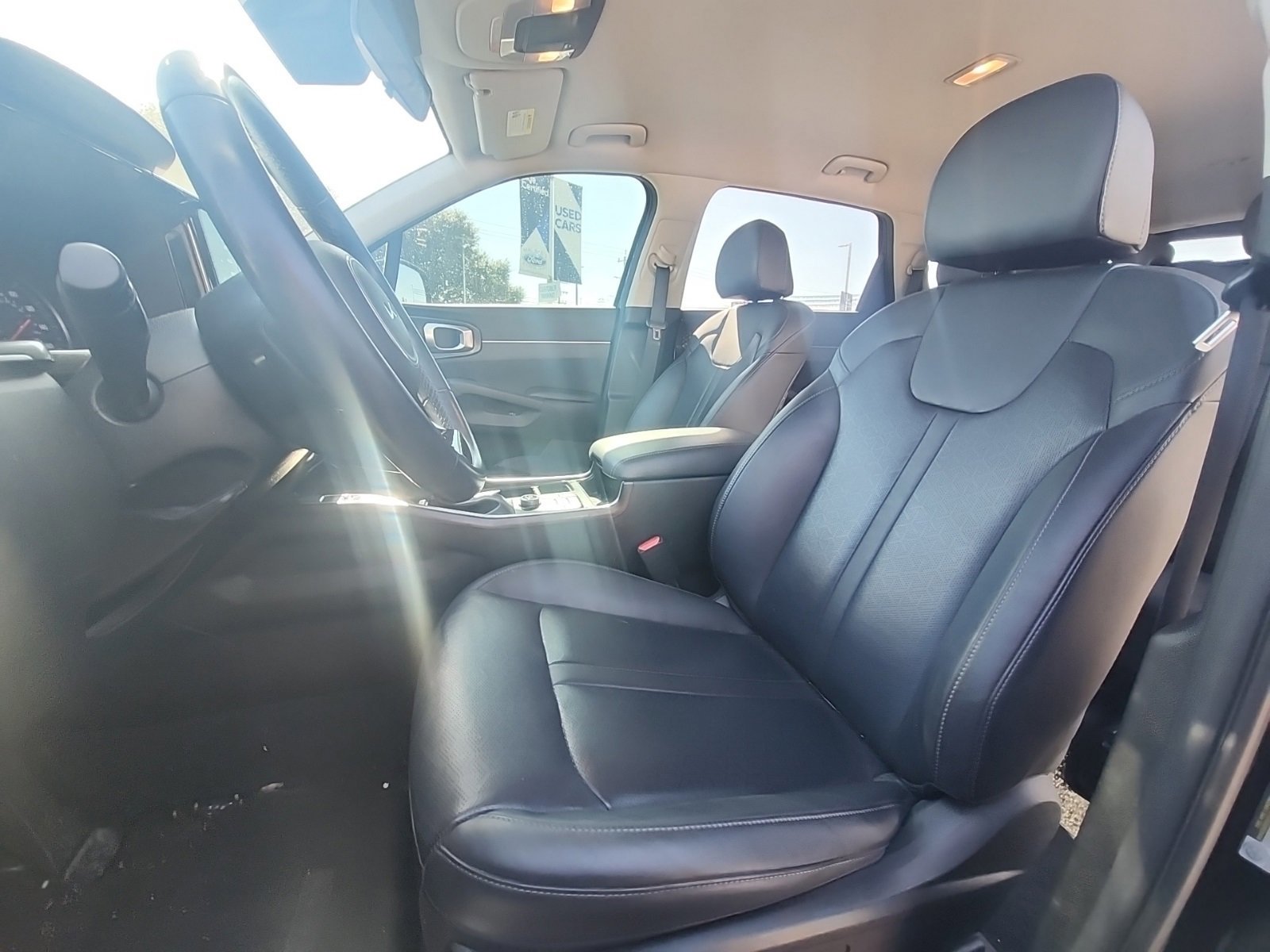 Used 2022 Kia Sorento S image 7