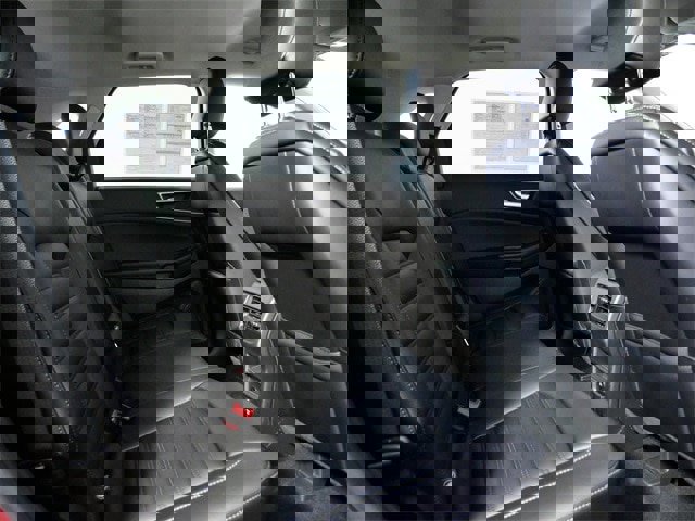 Certified 2024 Ford Edge SEL w/ Convenience Package image 12