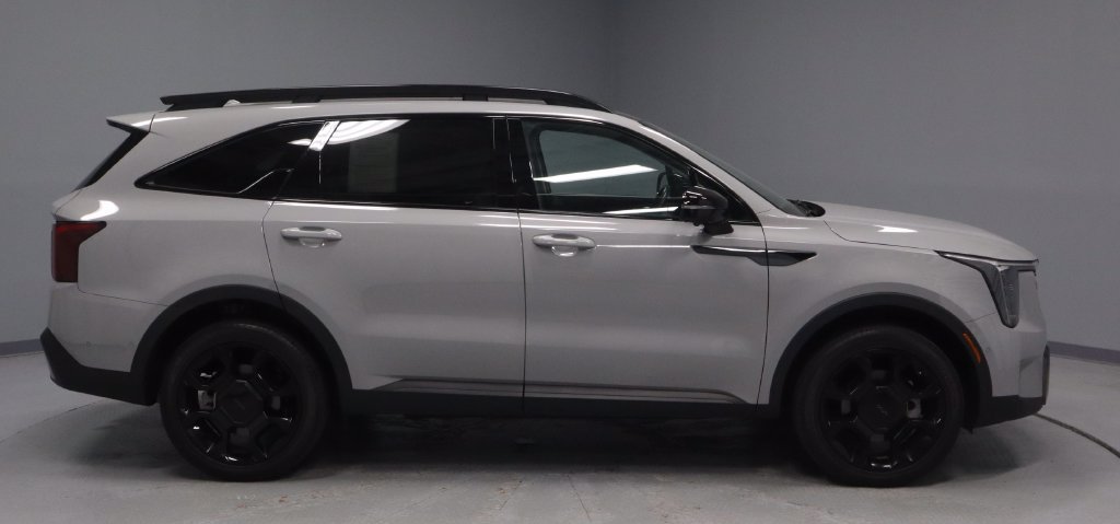 Used 2025 Kia Sorento SX AWD/4WD image 10