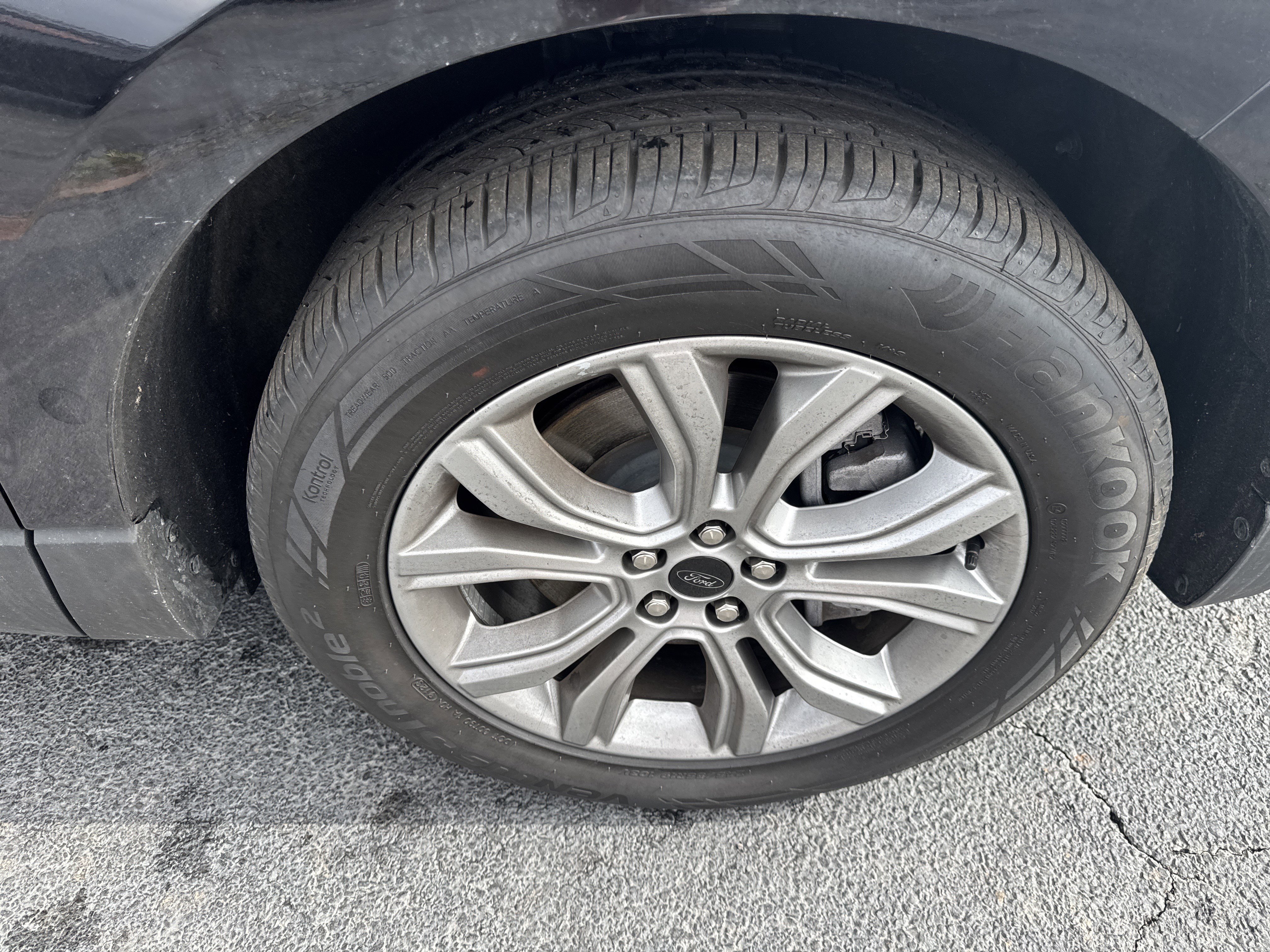 Certified 2024 Ford Edge Titanium w/ Equipment Group 301A image 12