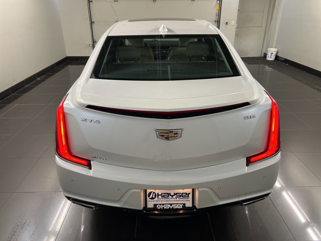 Used 2018 Cadillac XTS Luxury w/ Driver Awareness Package image 3