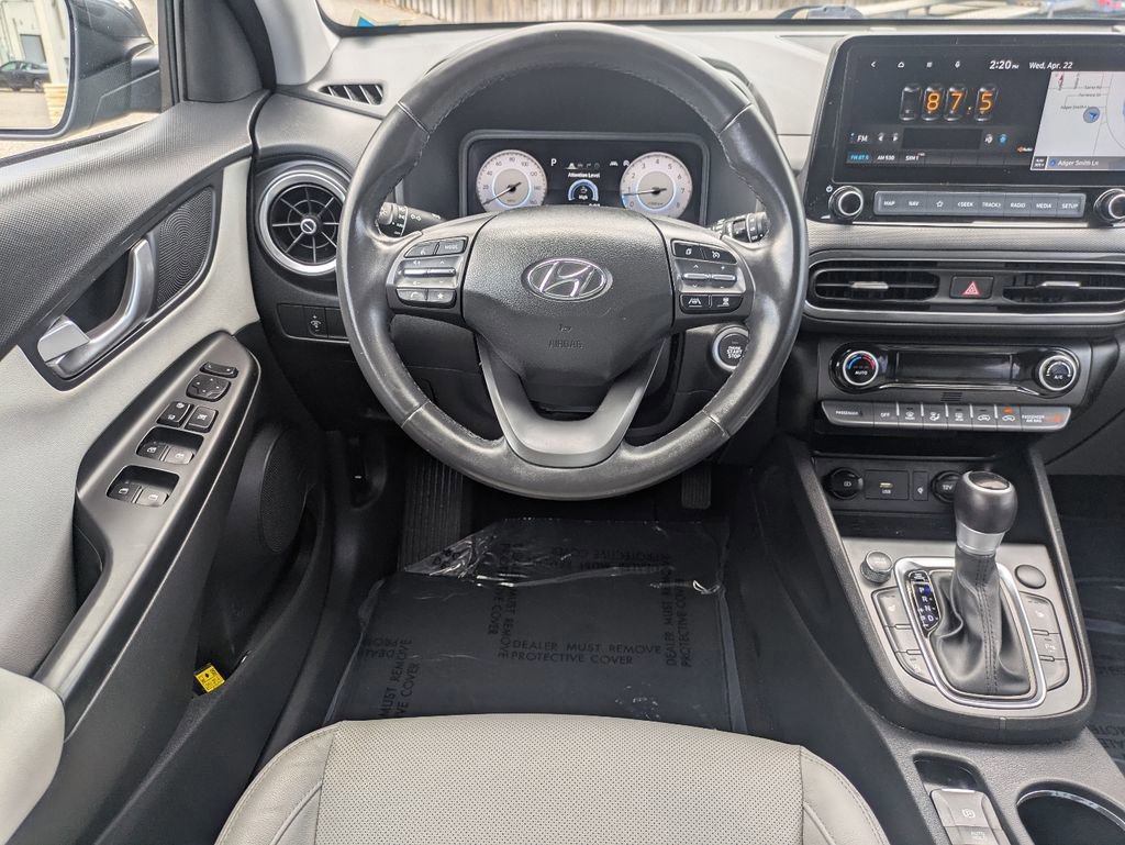 Used 2022 Hyundai Kona Limited w/ Cargo Package FWD image 16