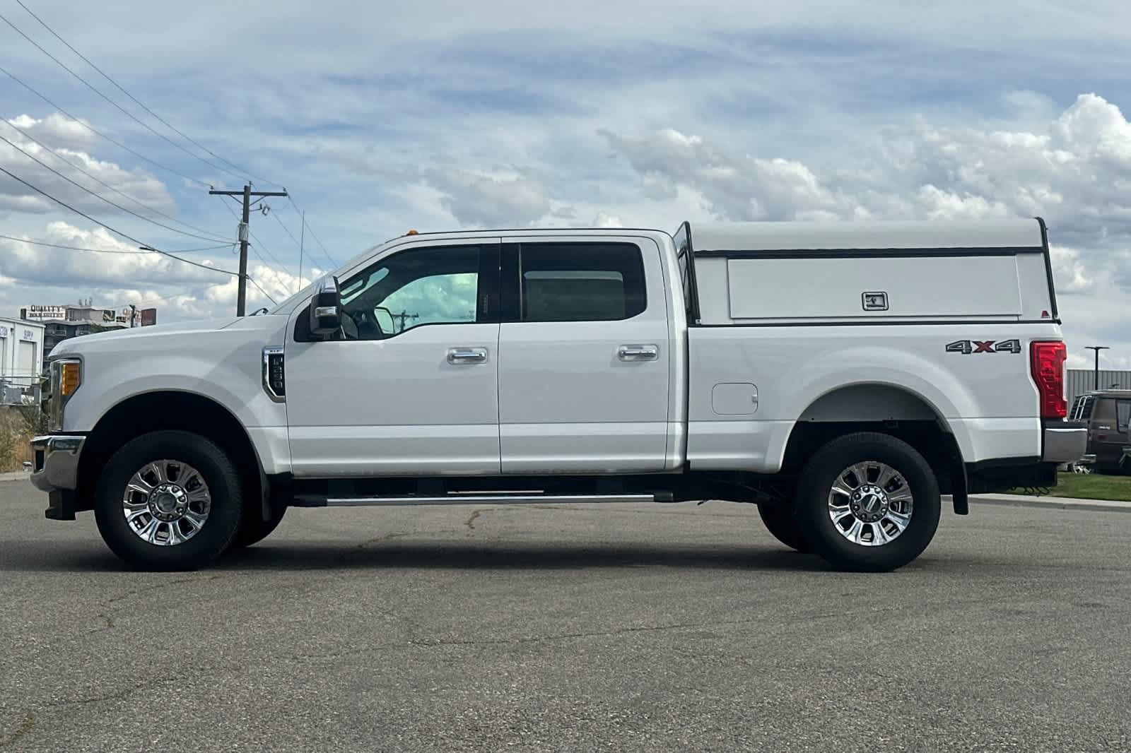 Certified 2017 Ford F250 XLT w/ XLT Premium Package AWD/4WD image 5