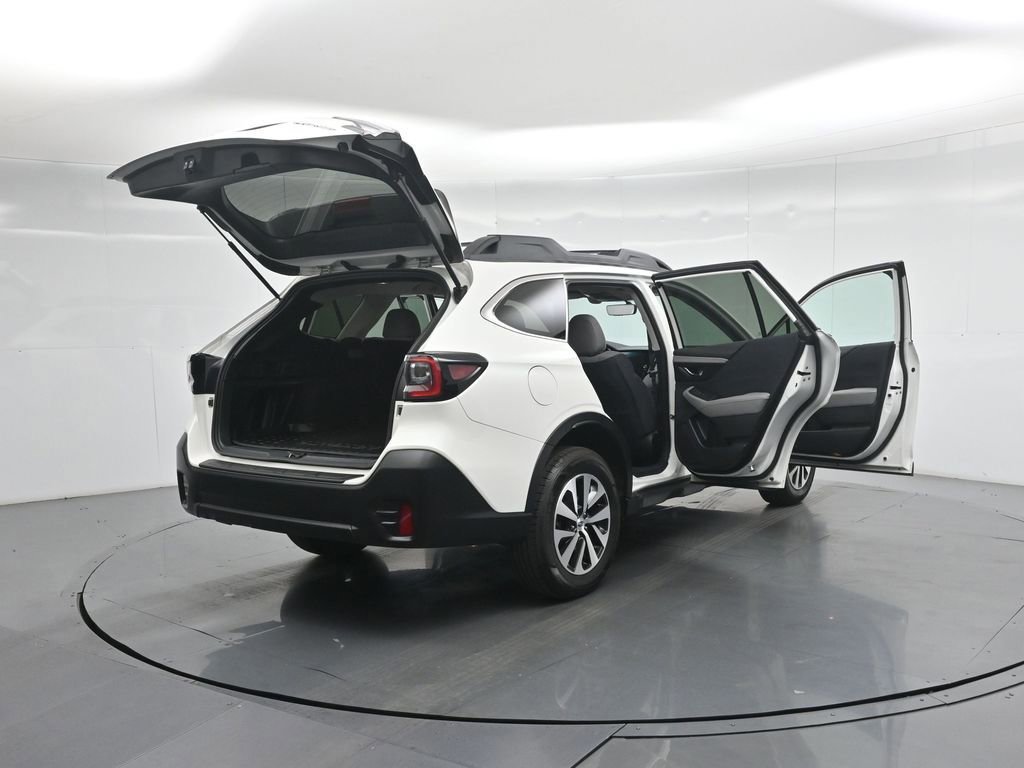 Used 2021 Subaru Outback Premium image 33